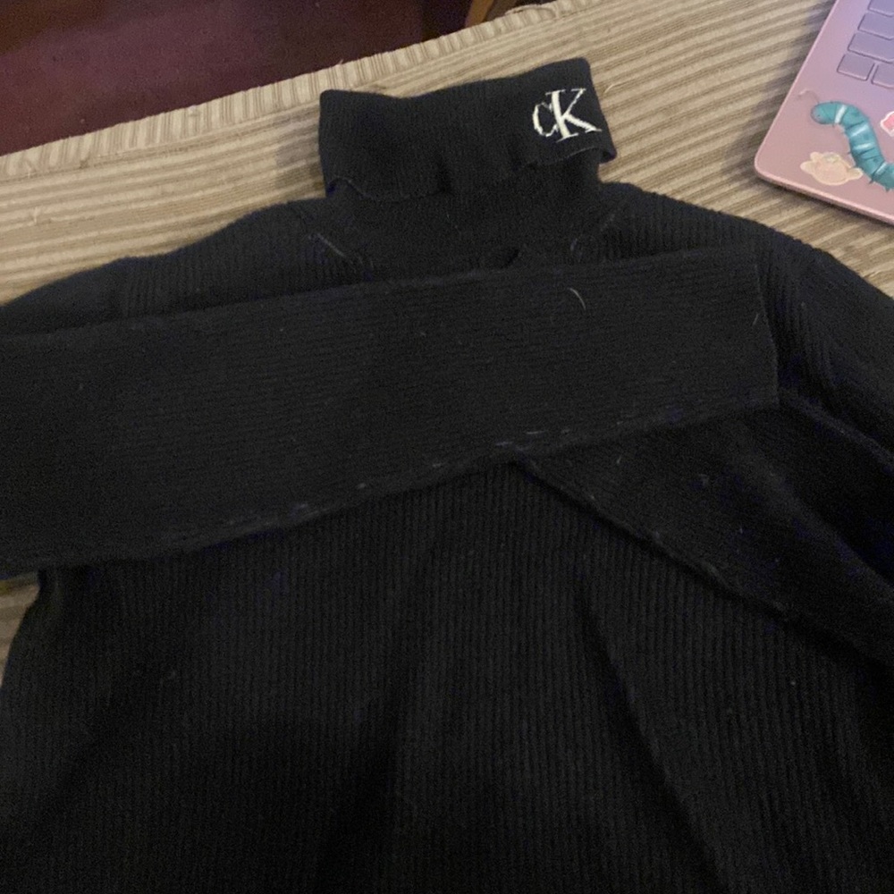 calvin klein turtle neck